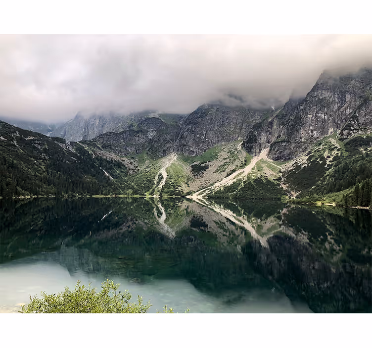 Papel mural verde lago morskie oko - TenVinilo