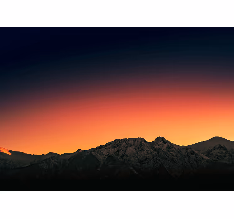 Mural de montañas crepúsculo majestuoso - TenVinilo