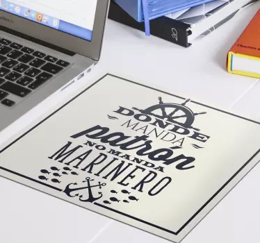 Alfombrilla de ratón frases donde manda patrón - TenVinilo