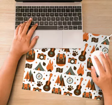 Mouse pad original iconos de aventura en camping - TenVinilo