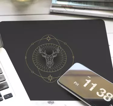 Mouse pad original ilustración de ciervo estilizado - TenVinilo