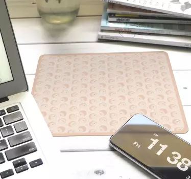 Mouse pad textura patrones de caritas adorables - TenVinilo