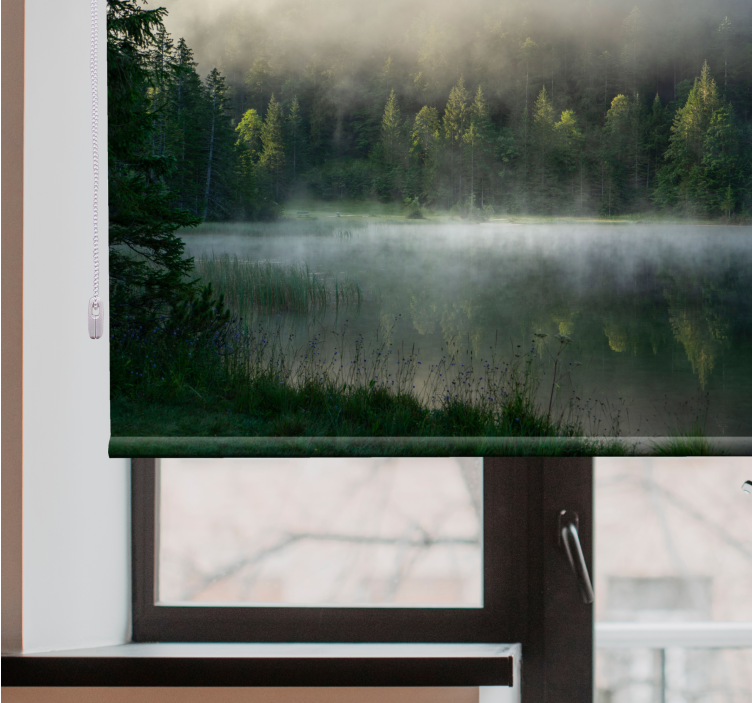 Cortina roller árboles reflejo del bosque brumoso - TenVinilo