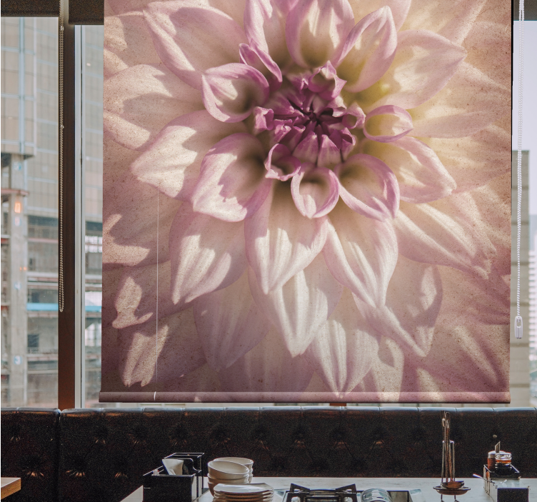 Cortina roller flores delicada floración - TenVinilo