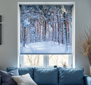 Cortina roller árboles bosque de pinos nevados - TenVinilo