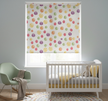 Cortina roller infantil estampado de lunares coloridos - TenVinilo