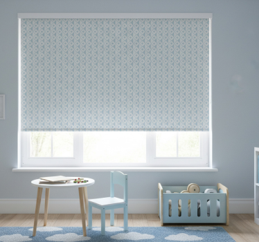 Cortina roller infantil diseño de rombos azules y blancos - TenVinilo