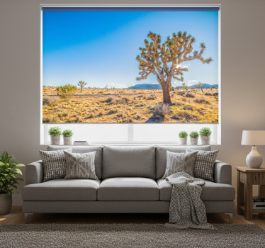 Cortina roller living comedor diseño desértico con árbol - TenVinilo
