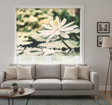 Cortina roller living comedor loto blanco en lago - TenVinilo