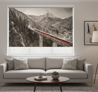 Cortina roller living comedor tren rojo en puente - TenVinilo
