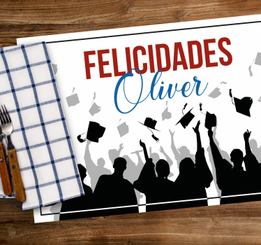 Mantel individual personalizable siluetas de graduados - TenVinilo