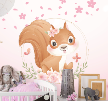 Fotomural bebé Linda ardilla para niña con nombre - TenVinilo