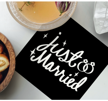 Posavasos de boda Texto recién casado en blanco y negro - TenVinilo