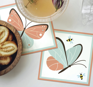 Posavasos frikis con diseño de mariposas coloridas - TenVinilo