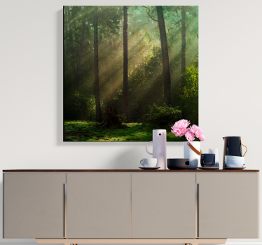 Cuadro de paisaje Bosque verde profundo con luz solar - TenVinilo