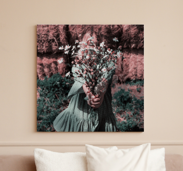 Cuadro de paisaje Niña con ramo de flores - TenVinilo