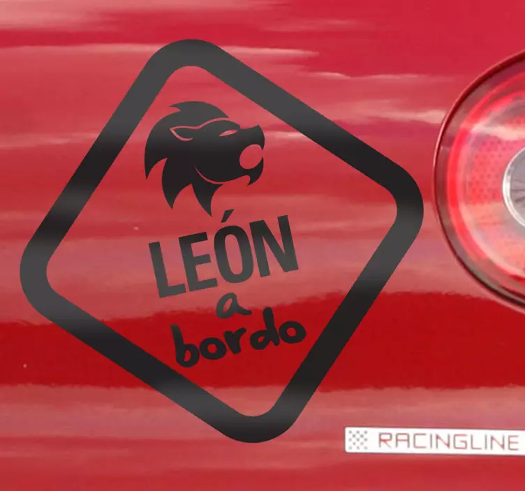 Adhesivo decorativo león a bordo - TenVinilo