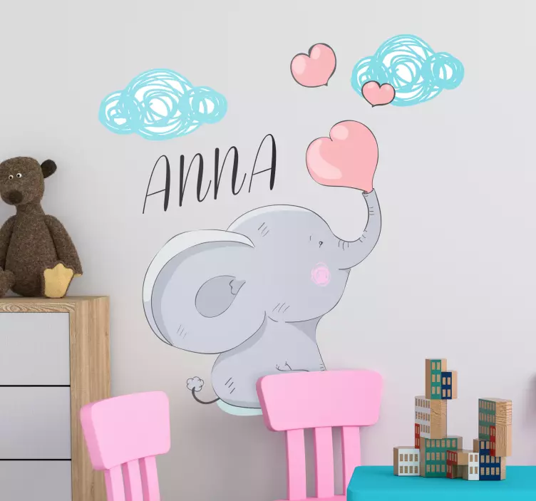 Vinilo infantil elefante con corazones y nombre - TenVinilo