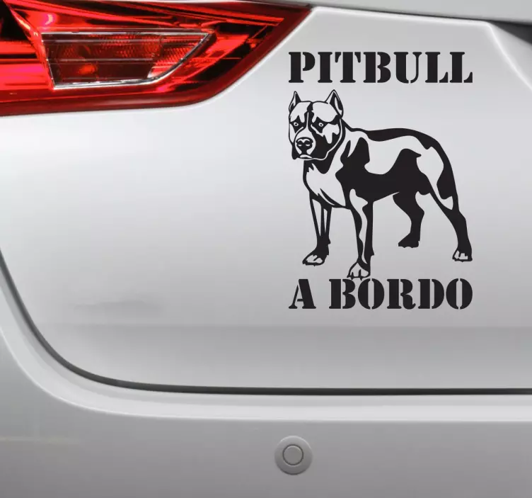 Pegatina coche pitbull a bordo - TenVinilo