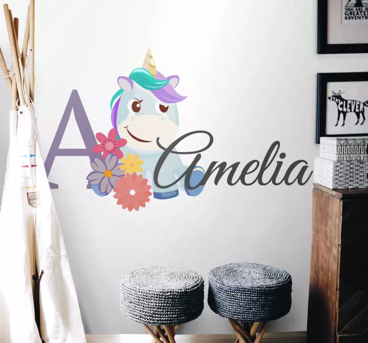 Vinilo infantil para pared personalización de unicornio - TenVinilo