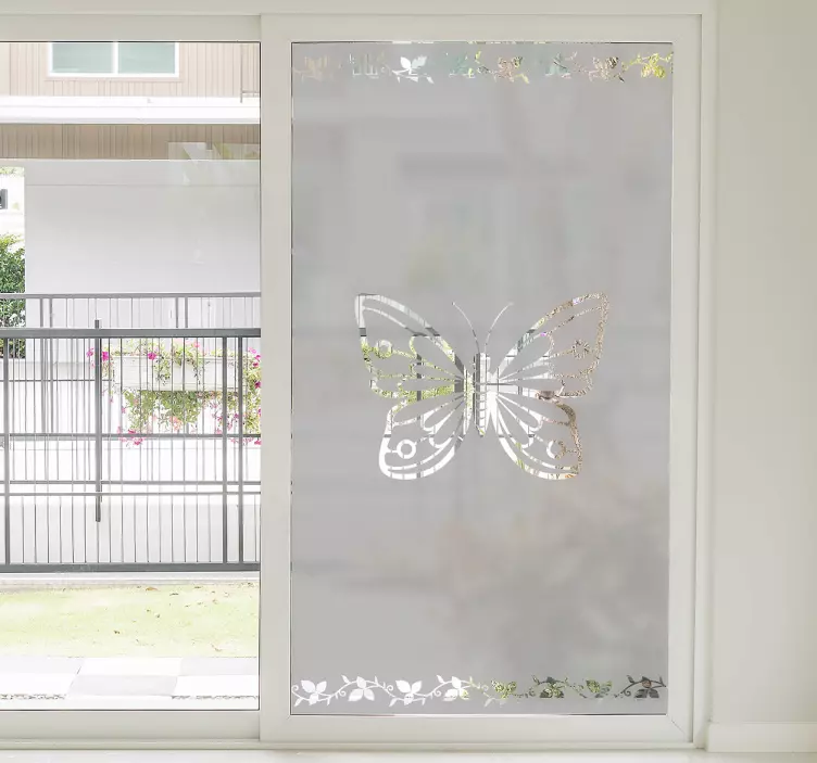 Vinilo para cristal ventana mariposa translúcida - TenVinilo