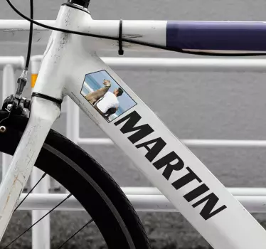 Pegatina personalizada bici con nombre y foto - TenVinilo