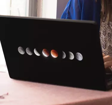 Skin para portátil eclipse - TenVinilo