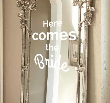 Pegatina boda boda here comes the bride - TenVinilo