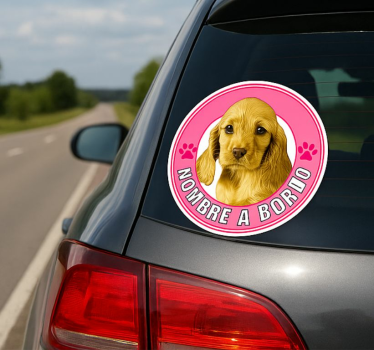 Vinilo decorativo personalizable perro a bordo rosa - TenVinilo