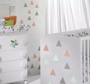 Vinilo infantil decorativo triángulos tres colores - TenVinilo
