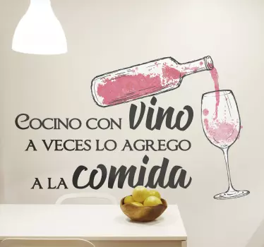 Vinilo frase pared cocino con vino y lo bebo - TenVinilo