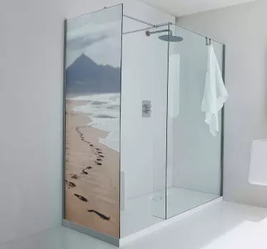 Vinilo mampara baño huellas en la playa - TenVinilo