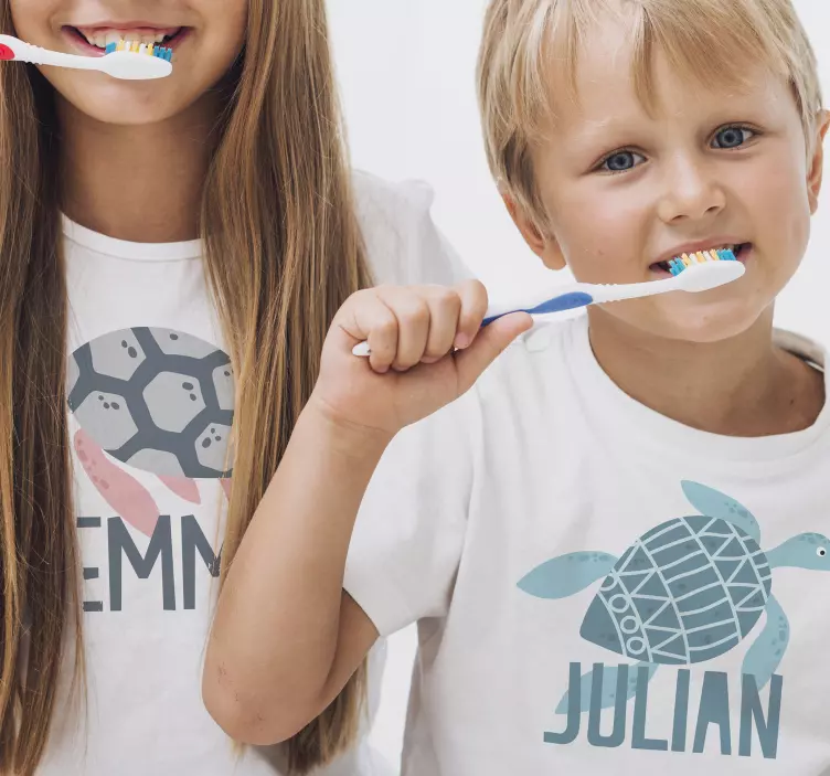 Camiseta infantil tortugas de color suave - TenVinilo