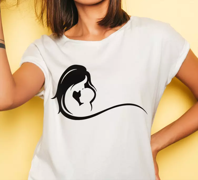 Camiseta Día de la Madre Una madre sosteniendo a su bebé - TenVinilo