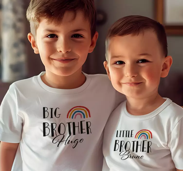 Camisetas con nombre hermanos arcoiris - TenVinilo