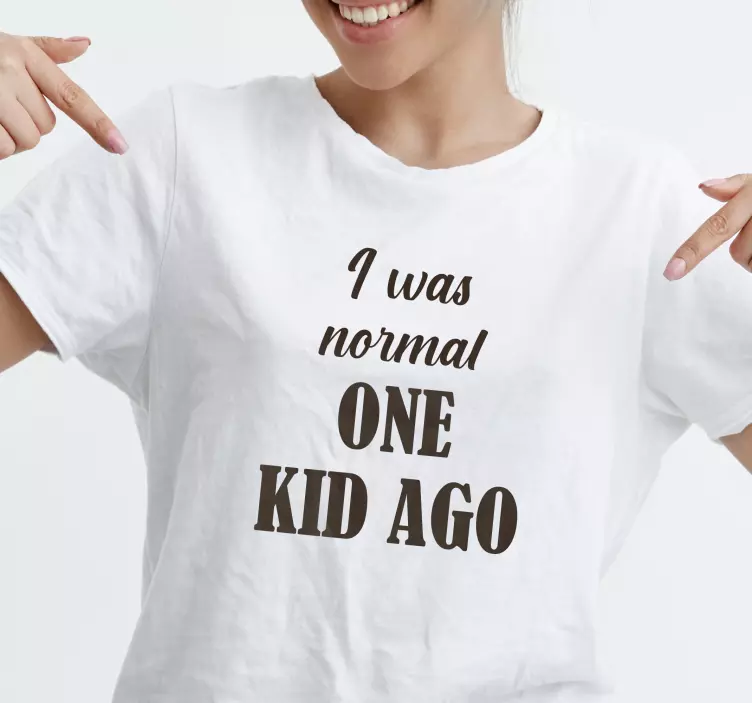 Remera yo era un niño normal - TenVinilo