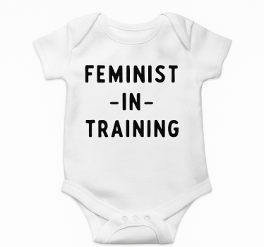 Body feminista en formación con letras negras - TenVinilo