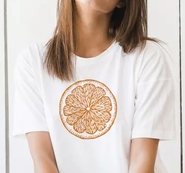 Remera motivo de rodaja de naranja - TenVinilo