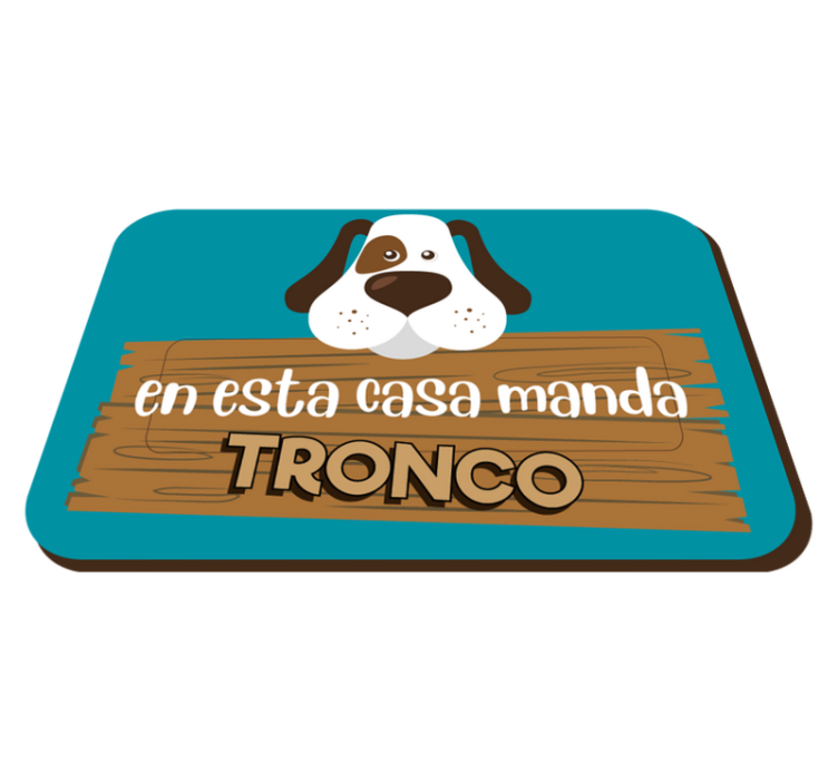 Alfombra vinílica con nombre En esta casa el perro manda - TenVinilo