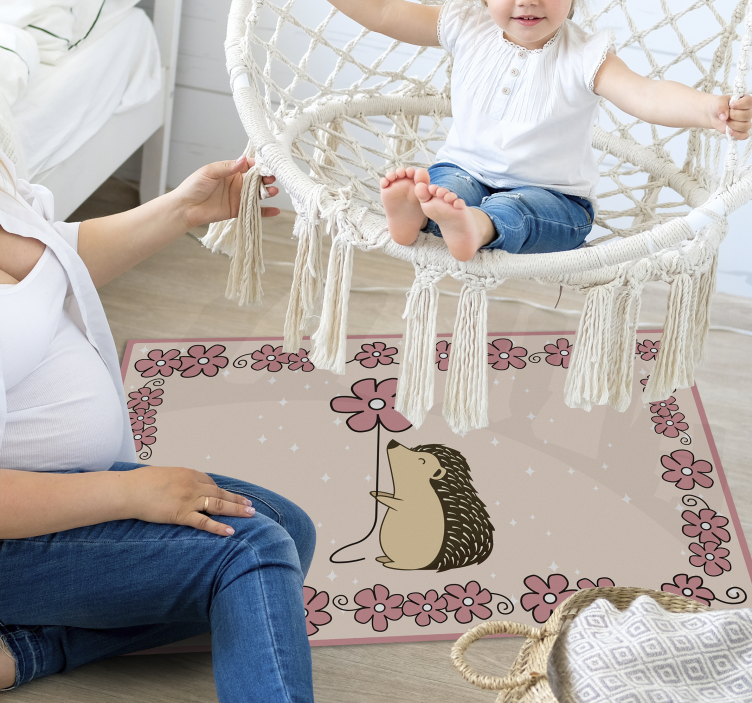 Alfombra vinílica bebé erizo floral - TenVinilo