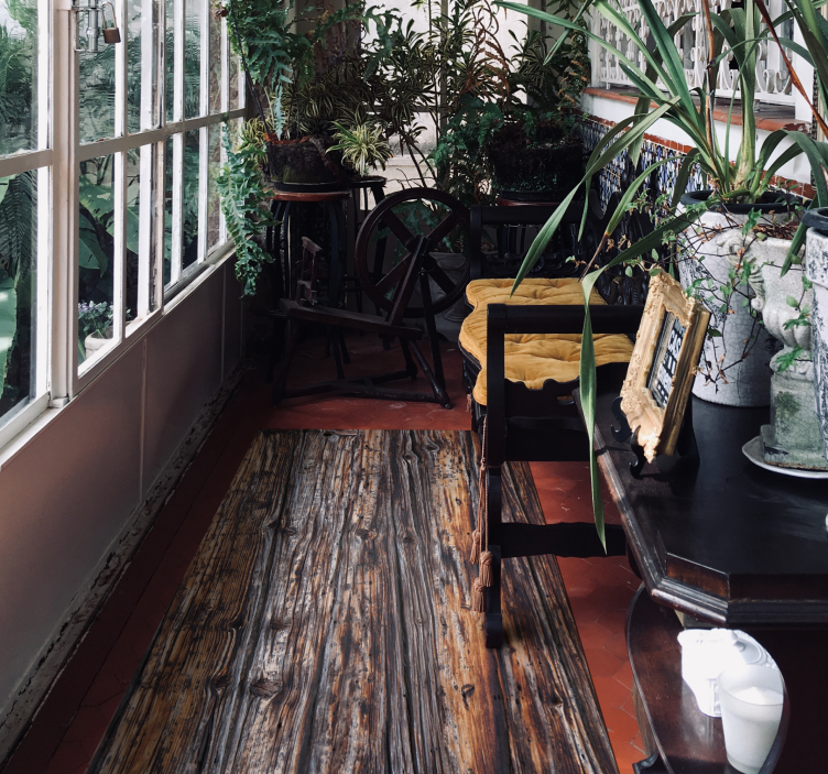 Alfombra vinílica imitación madera detalle de madera rústica - TenVinilo