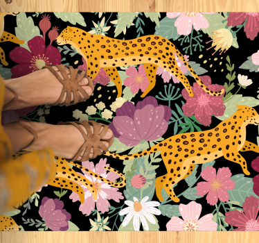 Alfombra vinilo animal leopardo con flores - TenVinilo
