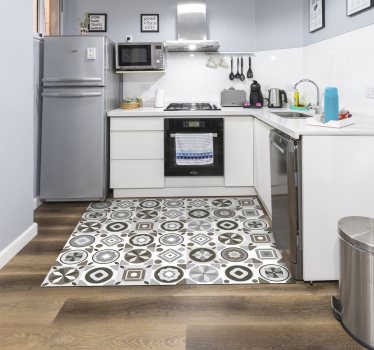Alfombra vinilo cocina azulejos hidráulicos formas grises - TenVinilo
