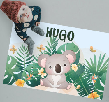 Alfombra de vinilo bebé Lindo koala para niño con nombre - TenVinilo
