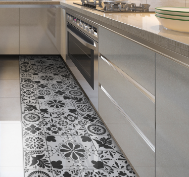 Alfombra vinilo cocina azulejos negros y crema - TenVinilo