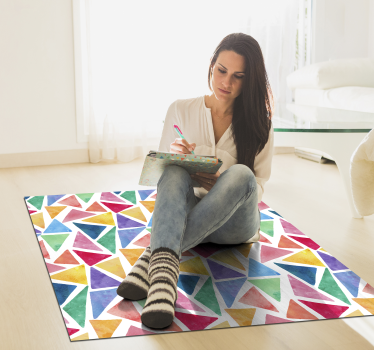 Alfombra vinílica cuadrada de triángulos en tonos pastel - TenVinilo
