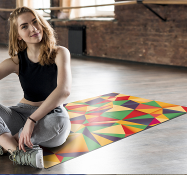 Alfombra vinilo moderna triangulos coloridos - TenVinilo