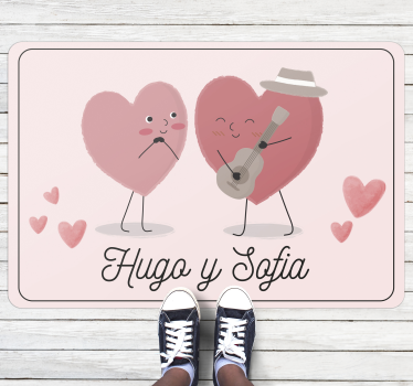 Alfombra vinílica dormitorio dúo de corazones con nombre - TenVinilo