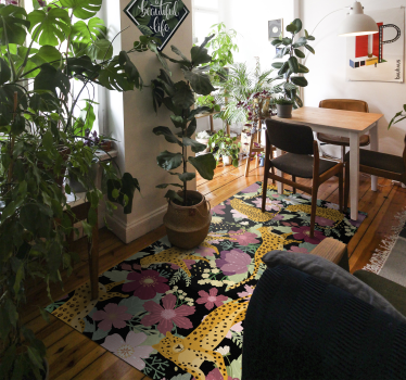 Alfombra vinilo animal leopardo con flores - TenVinilo