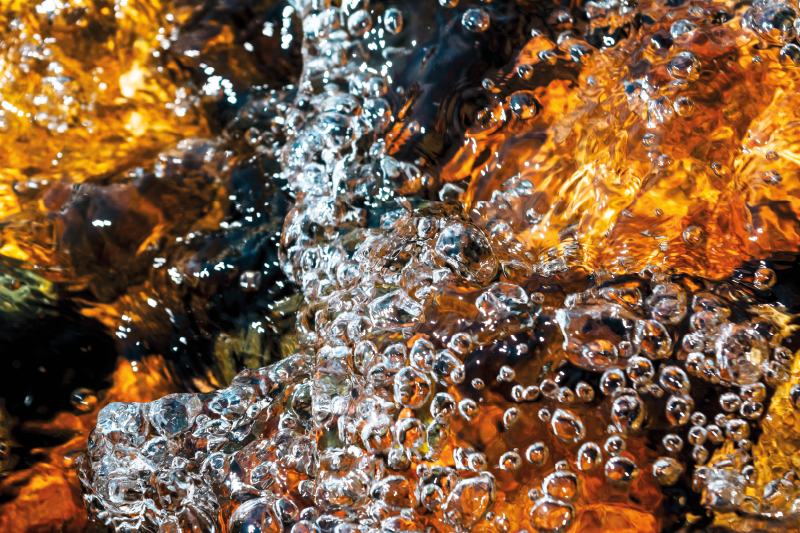 Alfombra vinílica textura piedra Piedras bajo el agua - TenVinilo